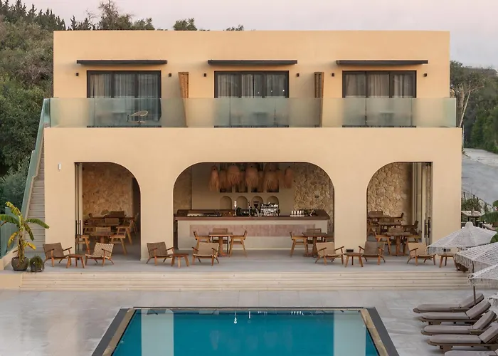 Ekati Mare Lifestyle Resort