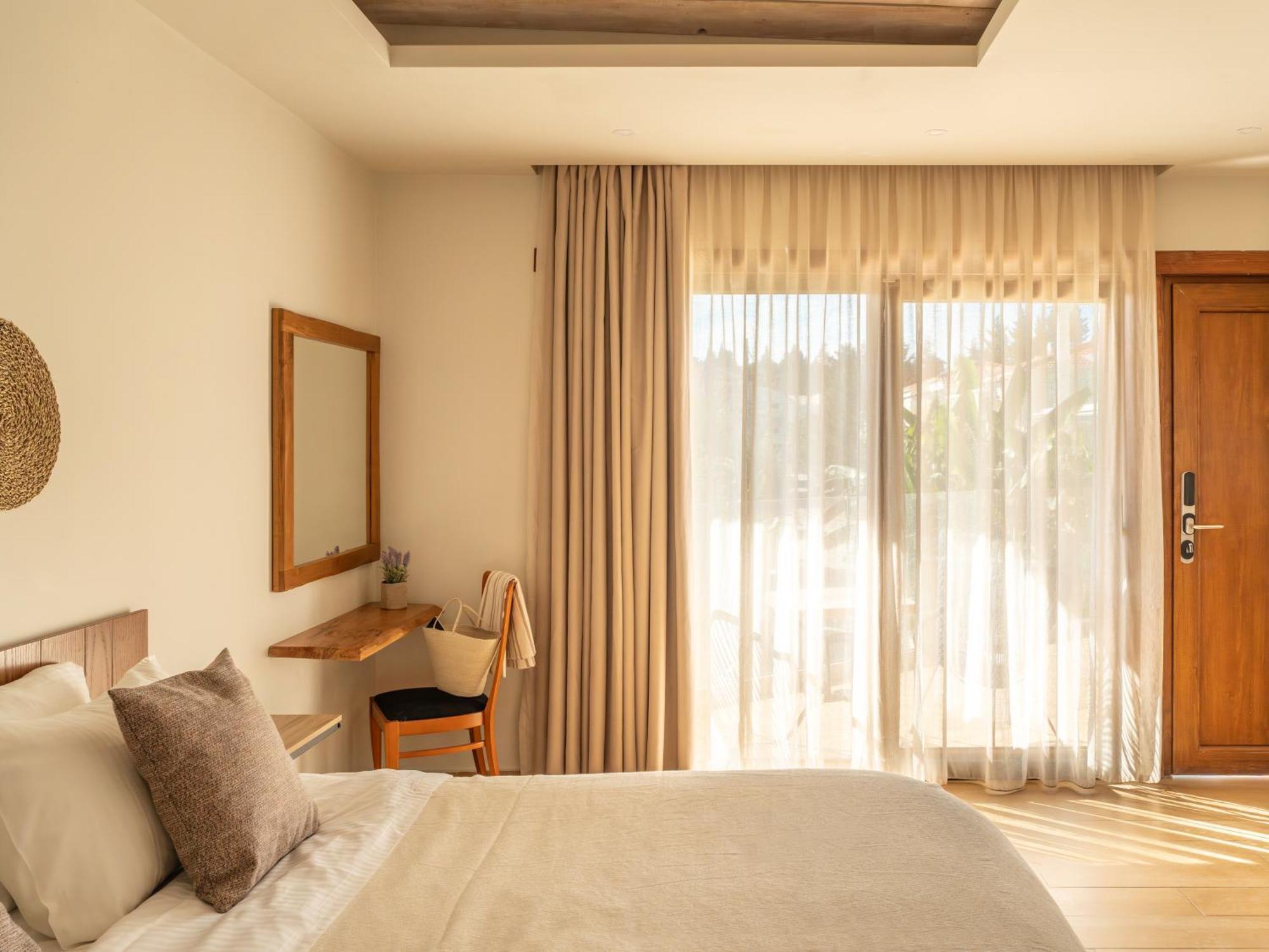 Ekati Mare Lifestyle 4* Kávos