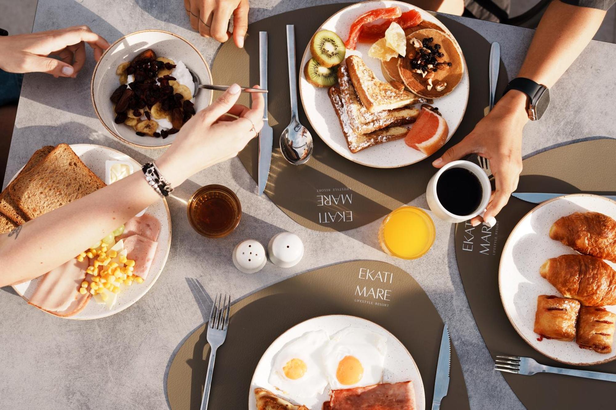 Ekati Mare Lifestyle Hotel 4*